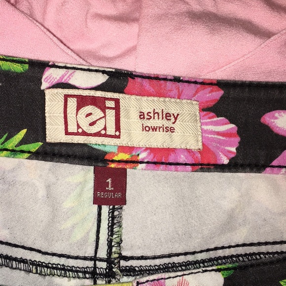 Tops and shorts - Picture 7 of 8